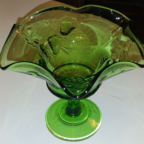VINTAGE L G WRIGHT DEPRESSION GLASS GREEN STRAWBERRY AND CURRANTS COMPOTE - Picture 8 of 8